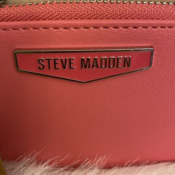 NWT Steve Madden Raspberry (bslim) Mini Wallet - Picture 2 of 6